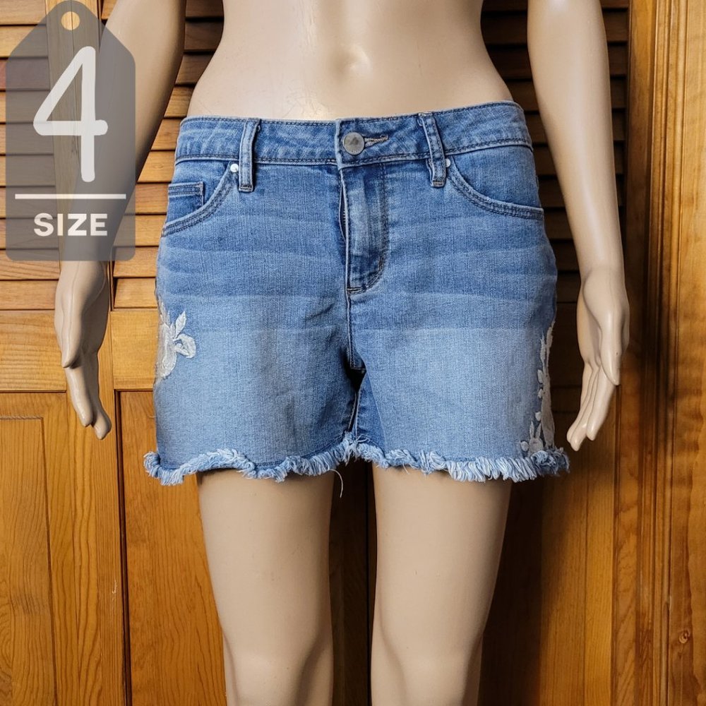 A.N.A. Denim Shorts Floral Embroidery Sz4